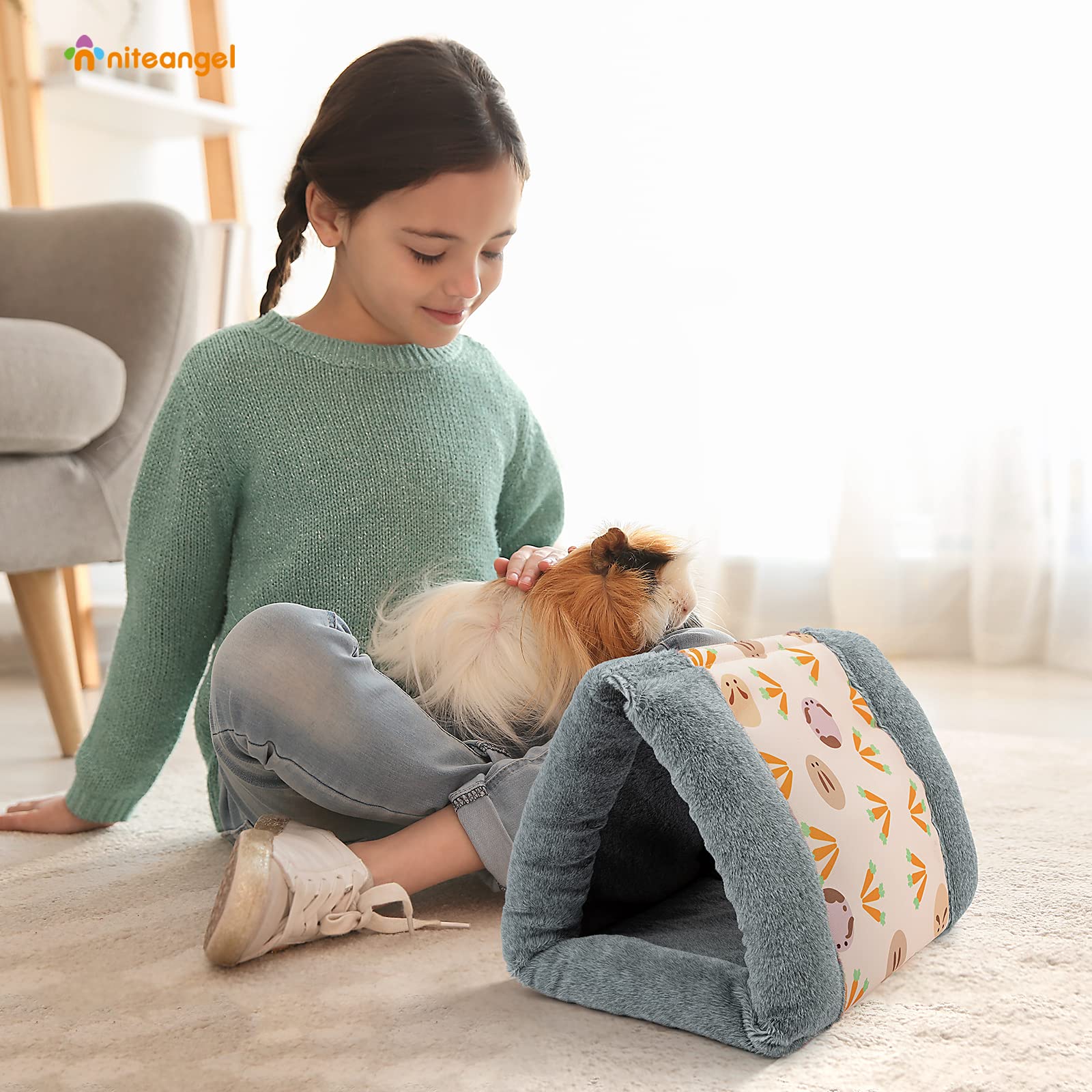 Niteangel diseño espacioso con entrada amplia, ideal para dos roedores o un conejo enano.