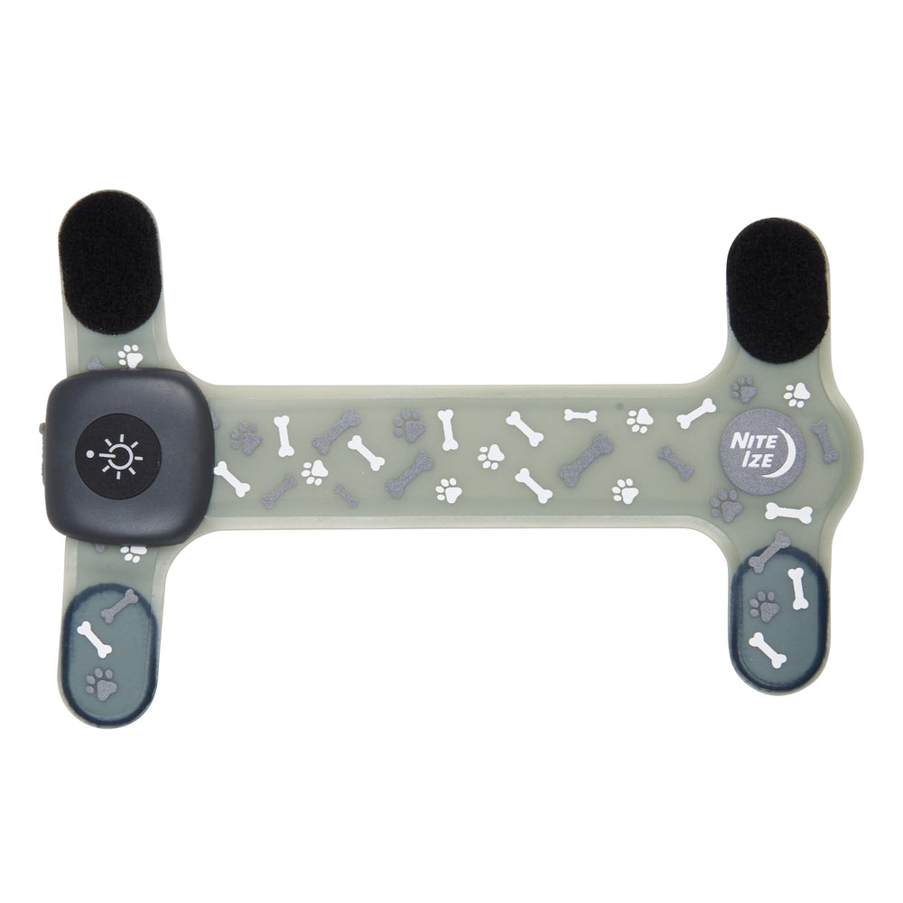 Nite Ize NiteDog luz LED recargable con 7 horas de visibilidad en caminatas.
