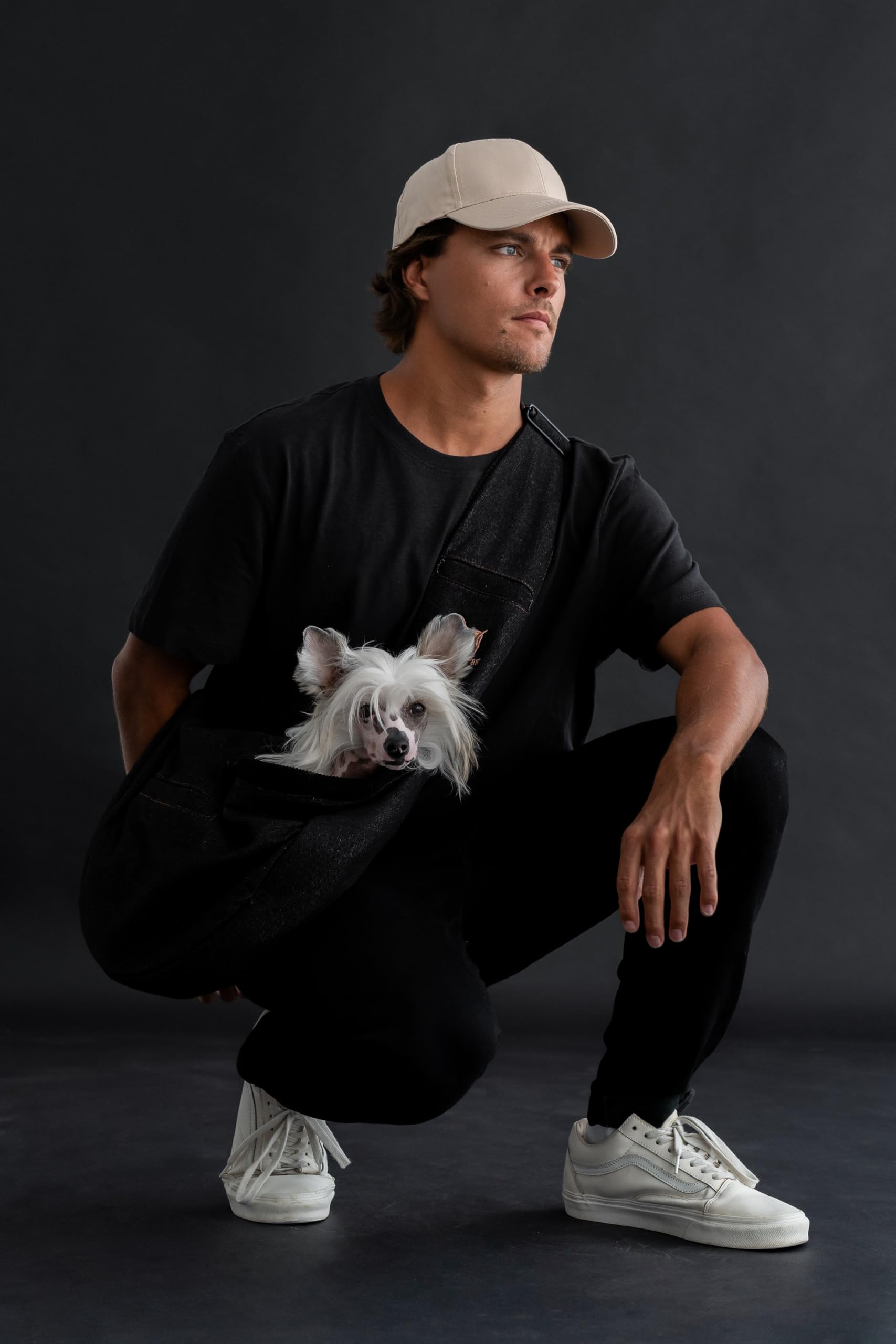 Diseño ergonómico para mascotas, cómodo y práctico.