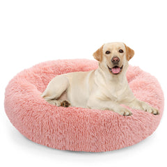 NOYAL cama-donut-calma-perro-gato: textura suave para descanso cómodo.