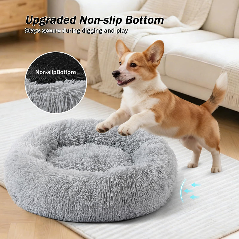 La cama NOYAL Donut para gato ofrece abrazo suave para descansar.