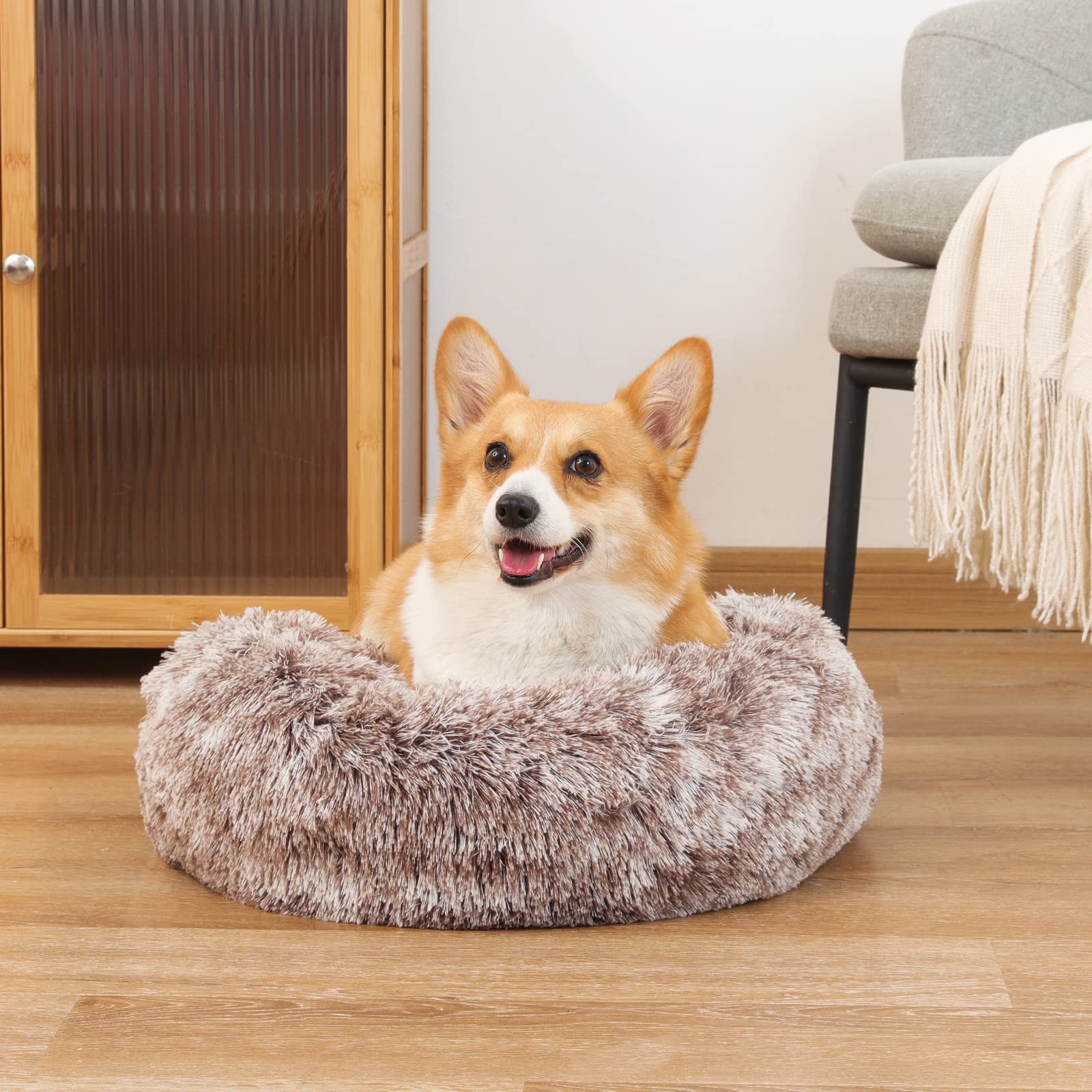 NOYAL Cama en forma de rosquilla Protege el suelo con base impermeable.