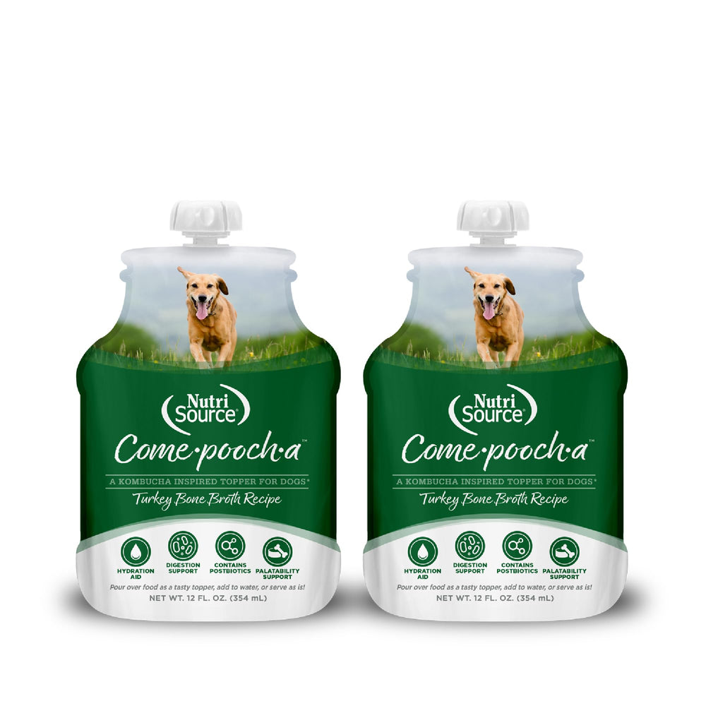 NutriSource Come-Pooch-A: verter caldo de pavo para realzar la comida del perro.