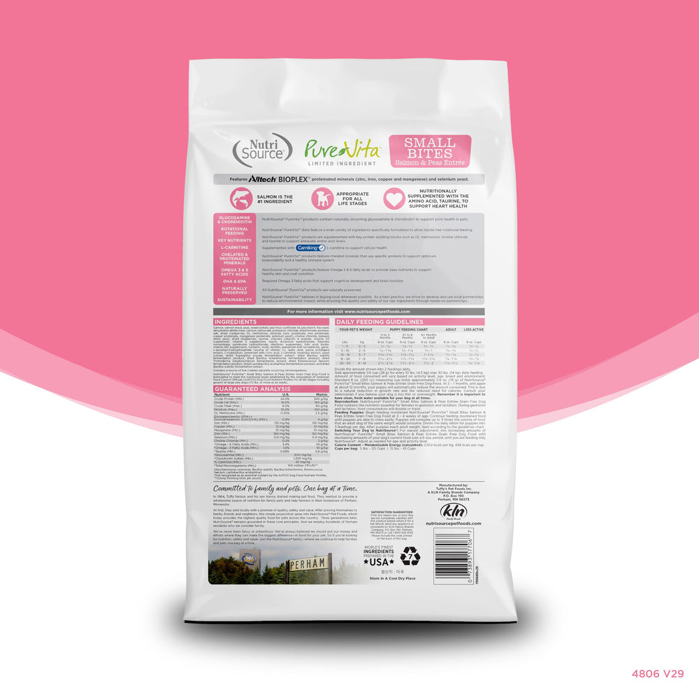 Textura crujiente de NutriSource Pure Vita Salmon y Guisantes para perros pequeños