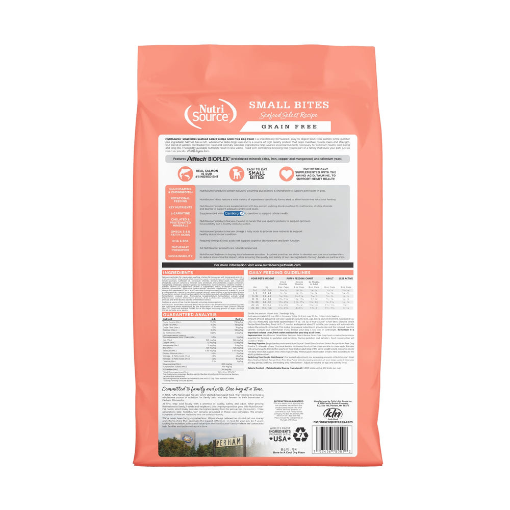 NutriSource Seafood Select: trocitos pequeños ideales para mordidas simples.