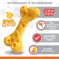 Nylabone Juguete dental con texturas y ranuras para limpieza dental durante masticación.