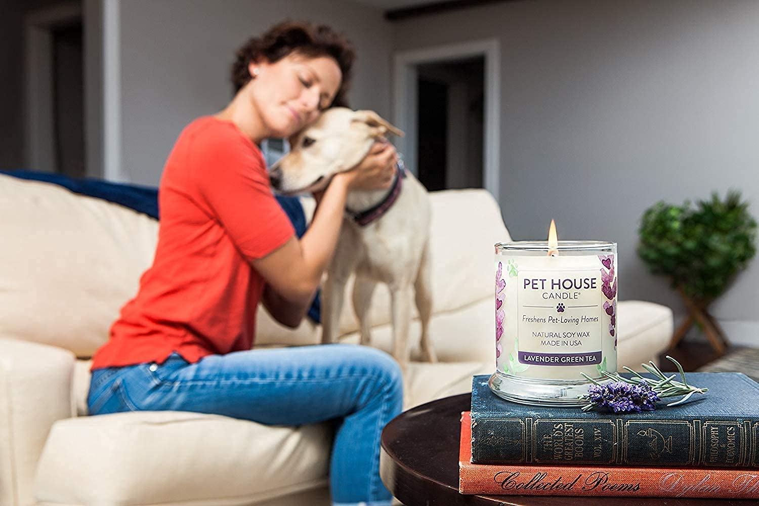 Aroma relajante de lavanda en vela One Fur All.