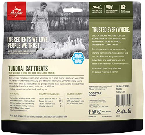 ORIJEN TUNDRA trozos deshidratados en primer plano, sabor irresistible para gatos.