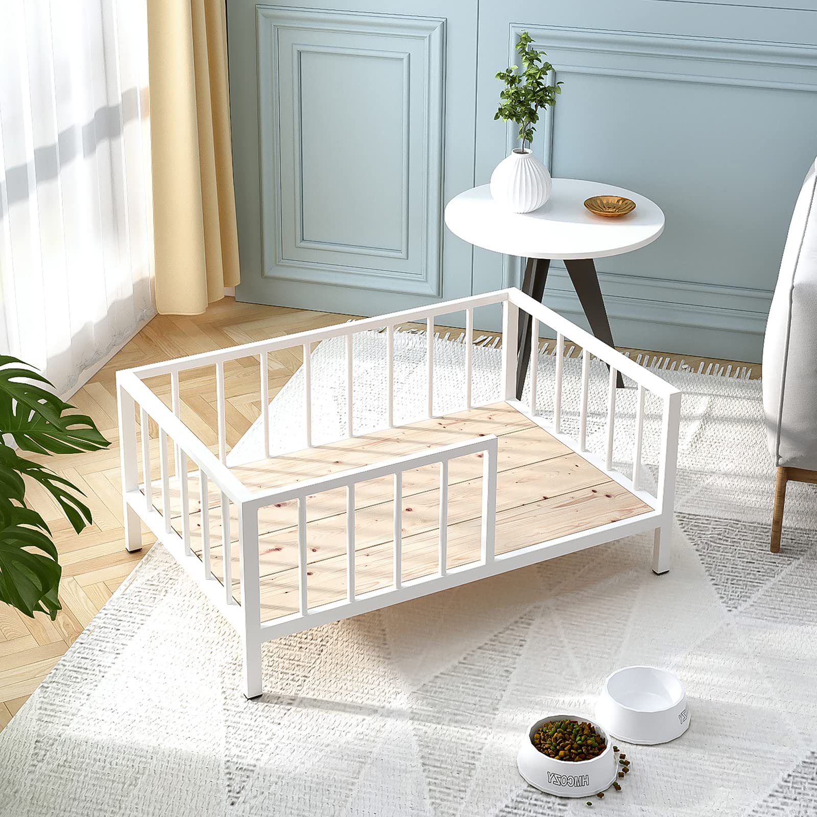 OSCHF cama mediana, apta para uso interior y exterior protegido.