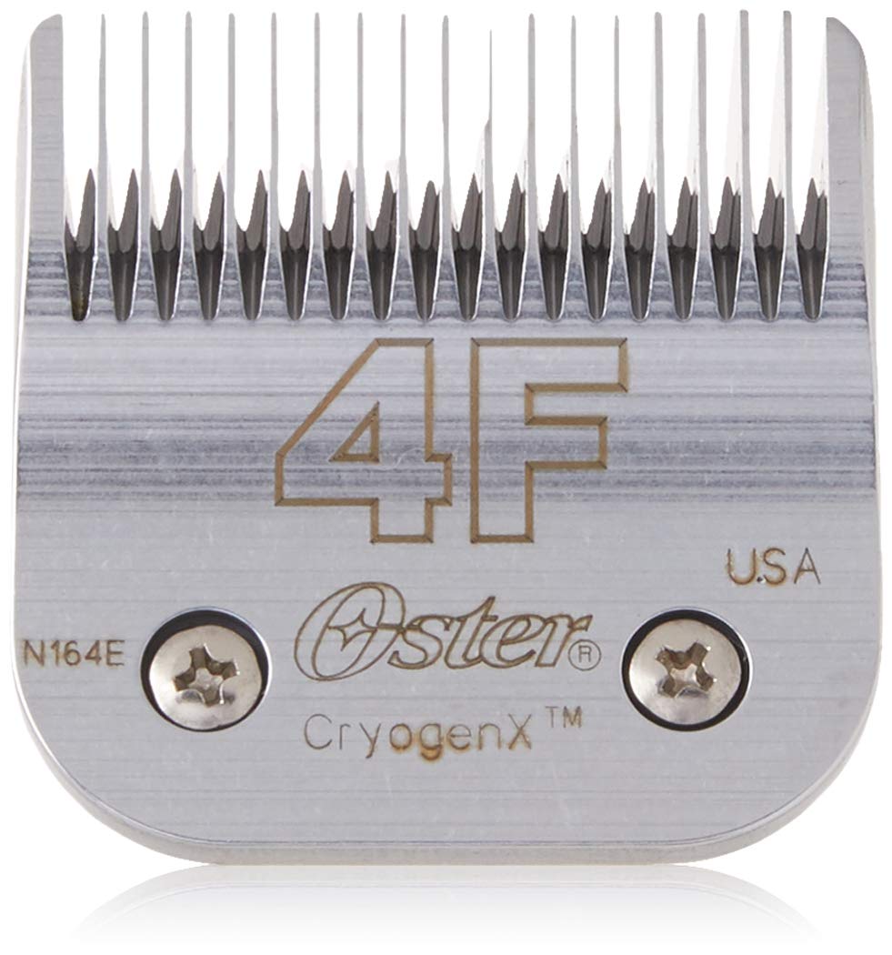 Hoja desmontable Oster CryogenX 4F para un corte preciso en perros.