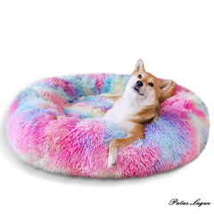 Patas Lague cama acolchada con pelaje sintético, ideal para siestas acogedoras.