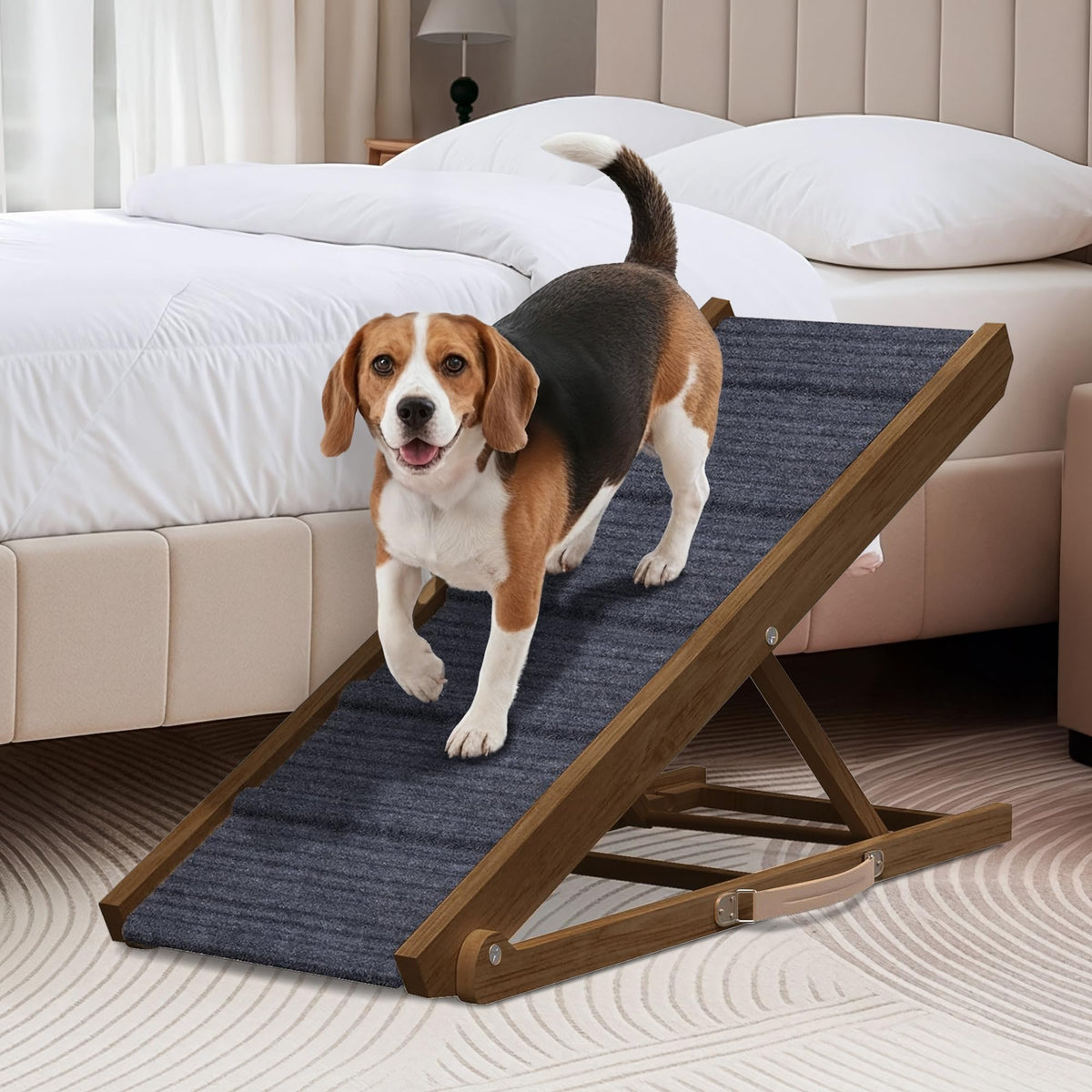 Pathosio Pets escalera ajustable para cama en nogal, facilita el acceso.