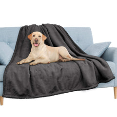 Manta impermeable para sofá de PAVILIA protege muebles ante derrames.
