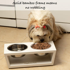 Conjunto de tazones para alimento y agua de Pawfect Pets, dos en uno, en blanco.