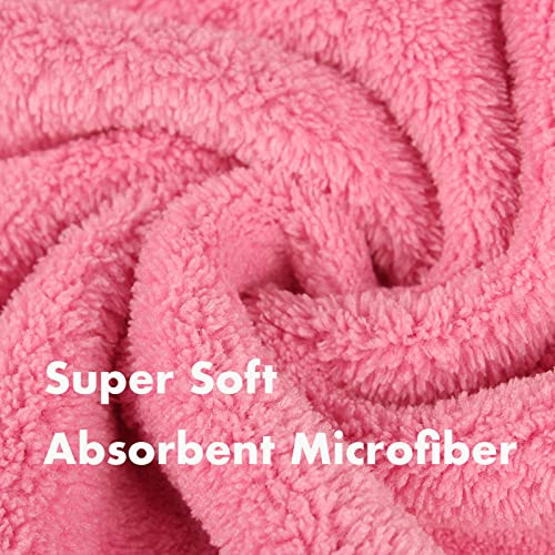 Toalla Pawyee de microfibra rosa suave para mayor comodidad del pelaje.