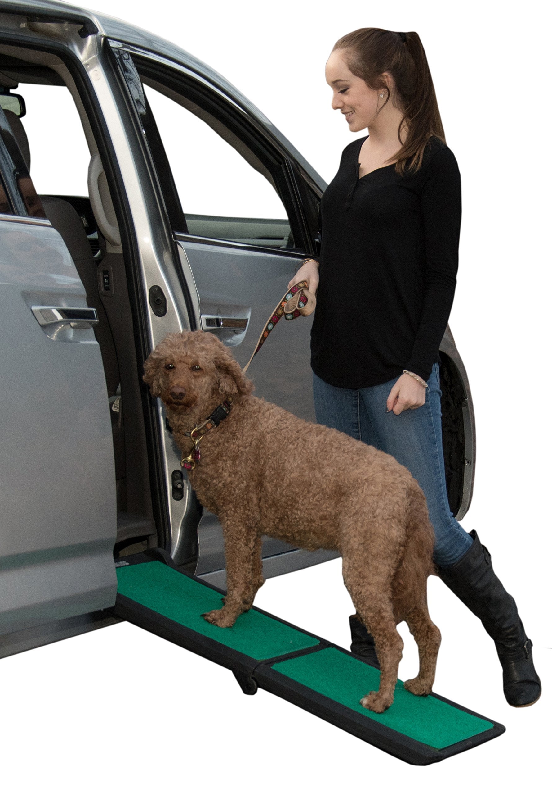 Pet Gear Inc SupertraX rampa plegable fácil de guardar y transportar.