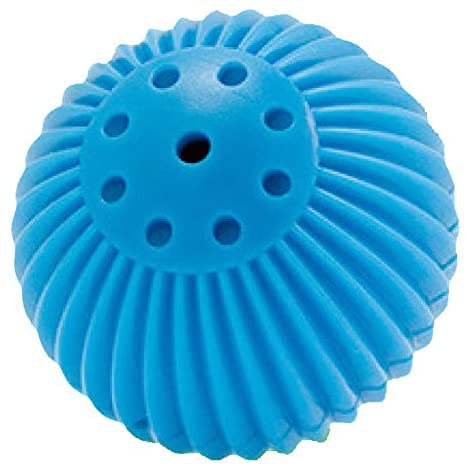 Pet Qwerks Babble Ball: recursos de sonidos divertidos que mantienen entretenido al perro durante el juego.