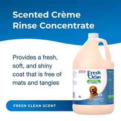 Textura suave del PetAg Creme Rinse para desenredar el pelaje.