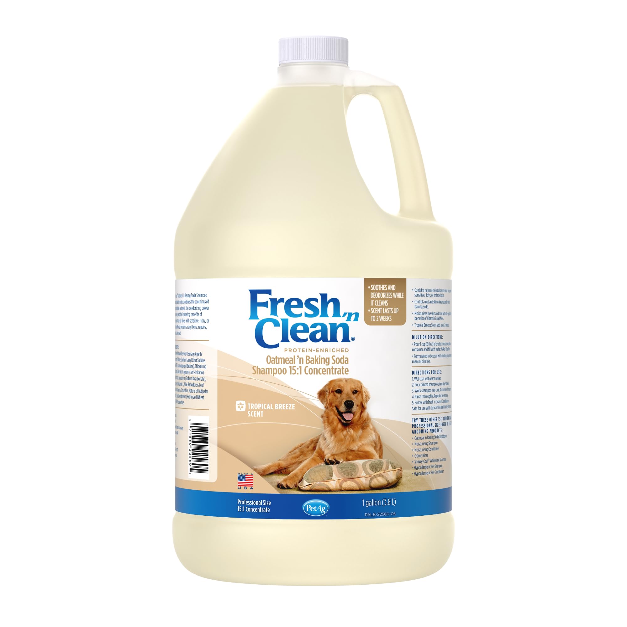 PetAg Fresh ’n Clean Champú, envase con aroma tropical fresco que mantiene olor agradable.