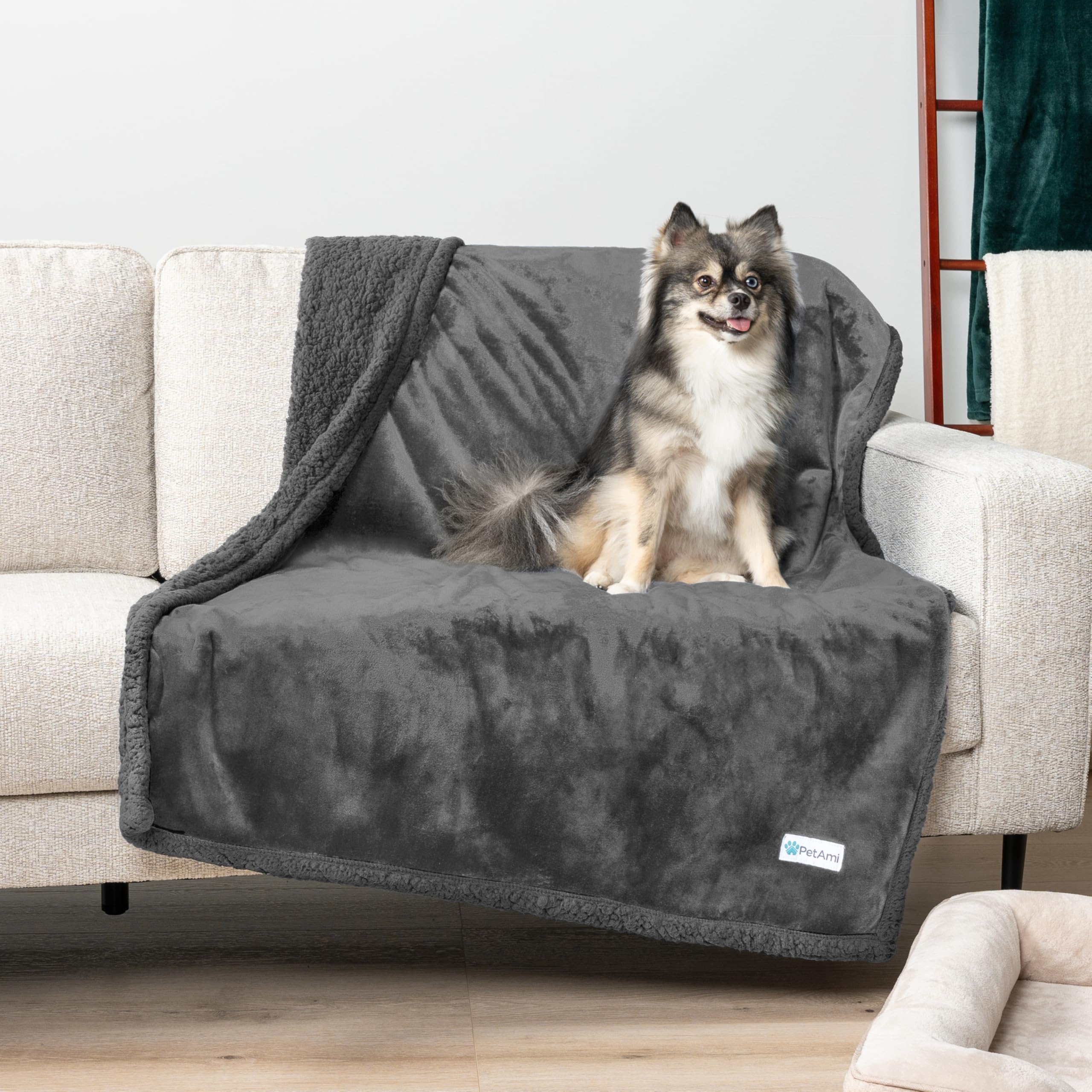 PetAmi manta doble cara sherpa ofrece abrigo suave para mascota.