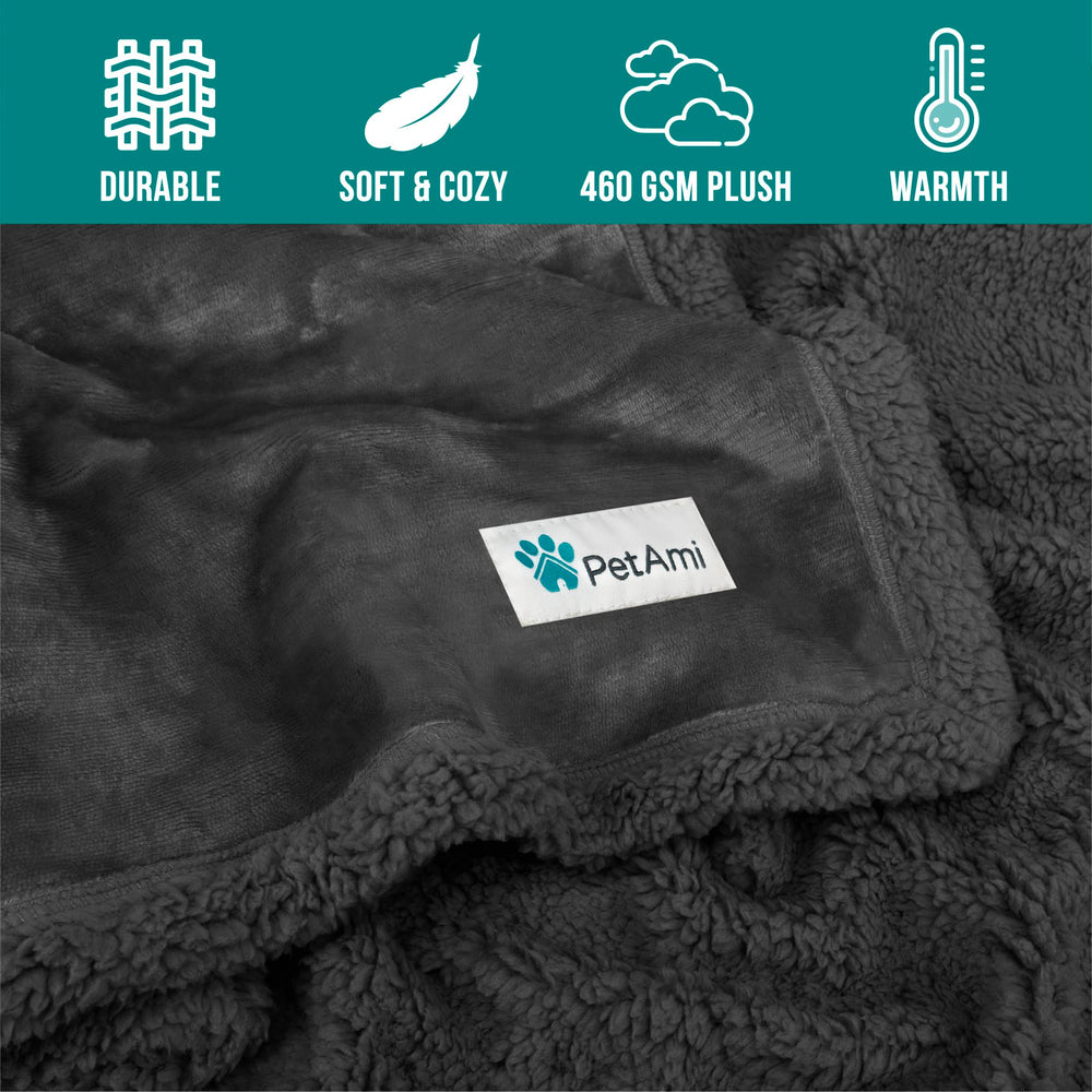 PetAmi manta XL, perfecta para perros grandes en casa.
