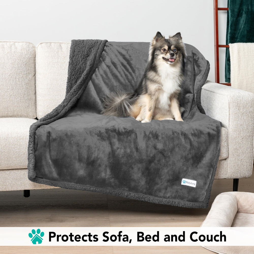 Manta PetAmi con doble costura para mayor durabilidad en muebles