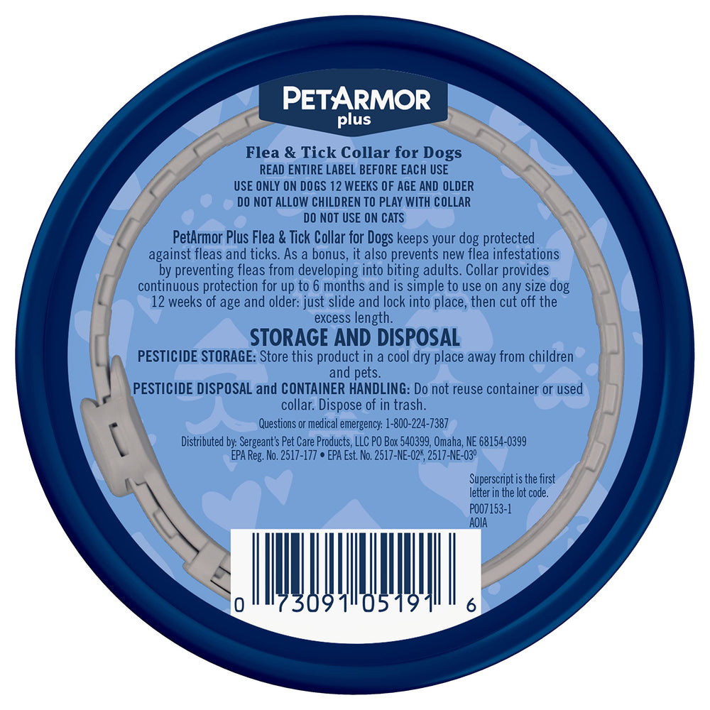 Collar PetArmor Plus para perros, protección completa contra pulgas y garrapatas.