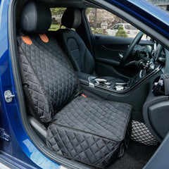 PETICON funda frontal con bolsillo grande facilita acceso a accesorios.