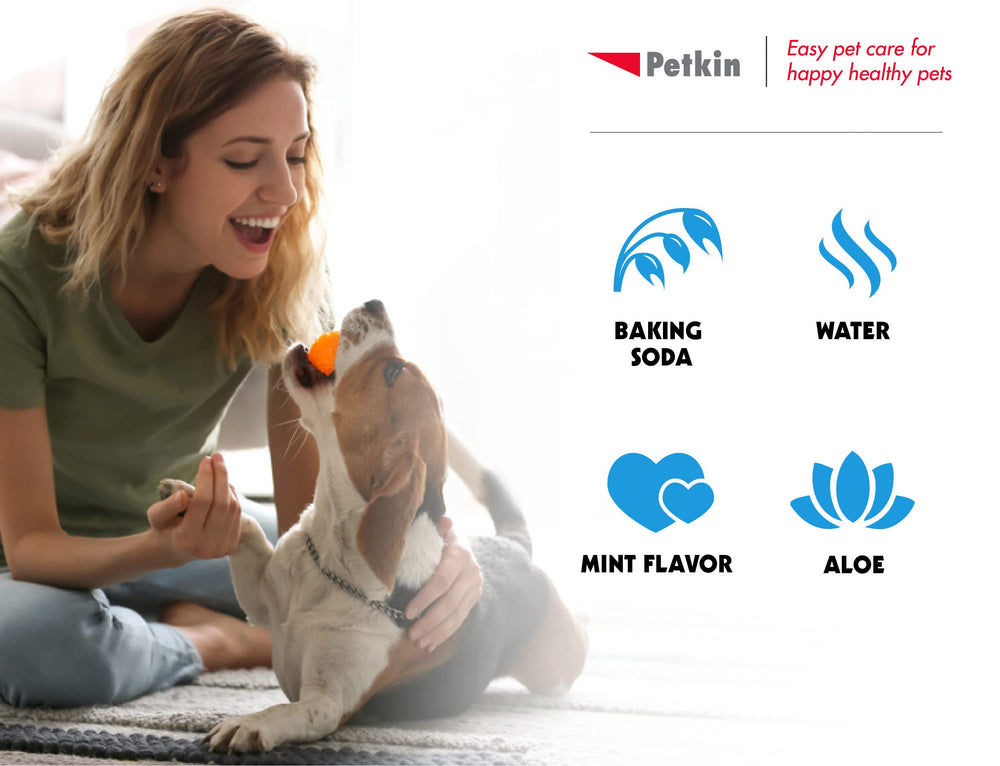 Petkin gel ingredientes clave como bicarbonato para un ligero brillo.