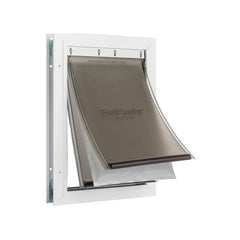 PetSafe Extreme Weather: puerta de aluminio para exteriores, acceso seguro para mascotas.