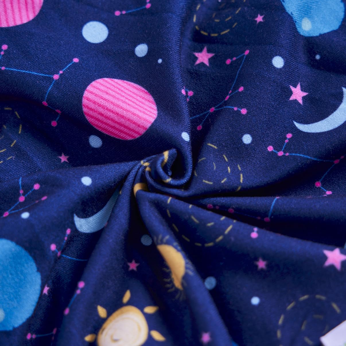 PetWarm diseño galaxia rosa para mantener estilo durante la recuperación.