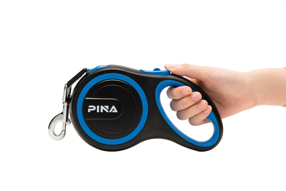 Pina cuenco plegable para agua incluido en paseos