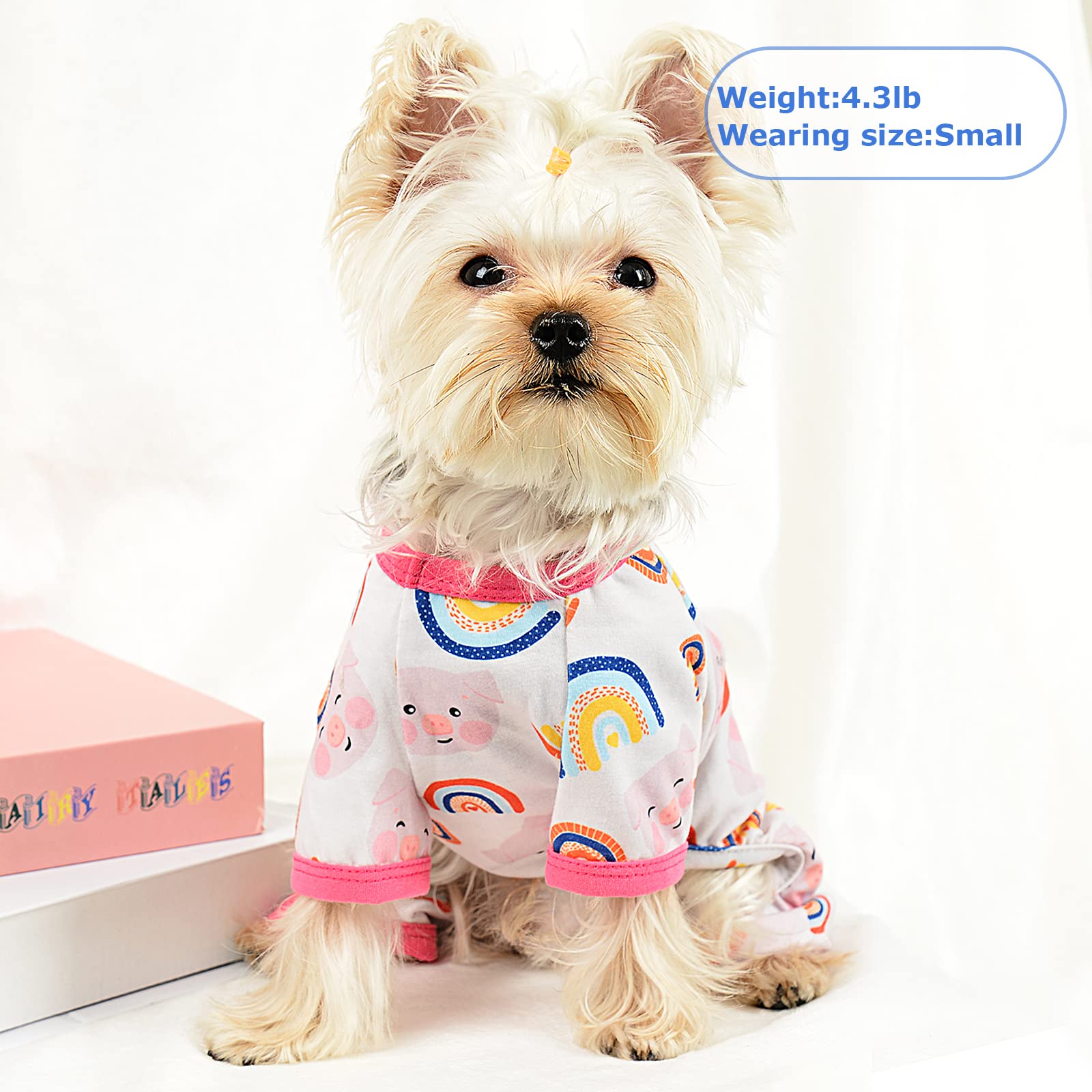 Pijama PinkBow con recorte de barriga, facilita pausas para hacer sus necesidades.