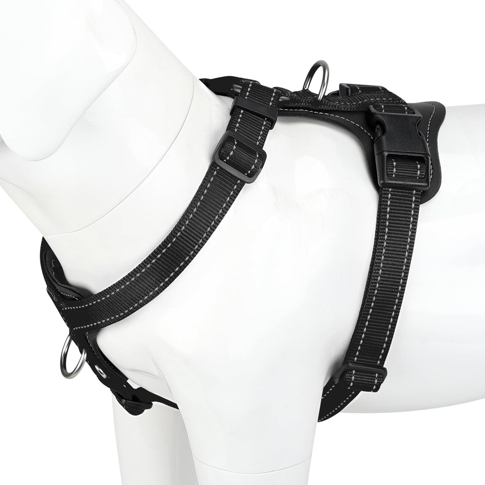Arnés Plutus Pet con clip frontal para entrenamiento suave.