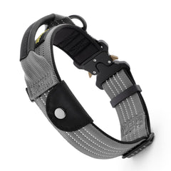 Plutus Pet collar táctico con localizador Apple: bolsillo discreto para localizar rápidamente a tu perro.