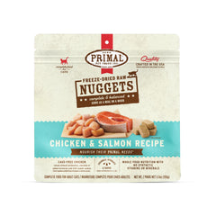Primal Nuggets pollo-salmon-deshidratado: alta digestibilidad para absorción óptima de nutrientes.