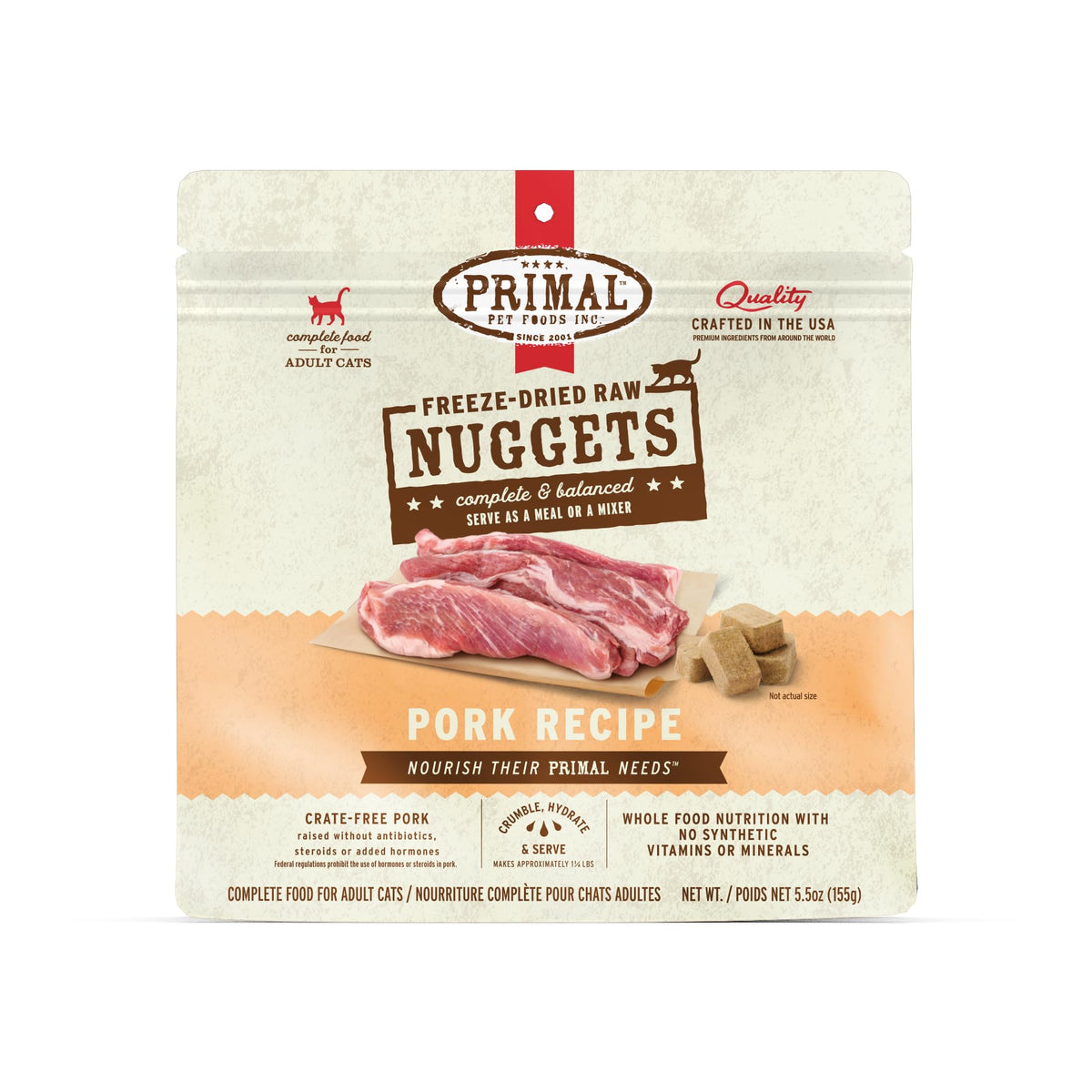 Primal Pet Foods trozos cerdo crudo liofilizado en recipiente, opción conveniente para gatos.