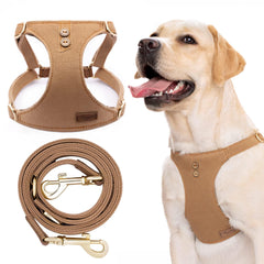 Puppytie arnés para perro mediano ajustable para paseos cómodos.