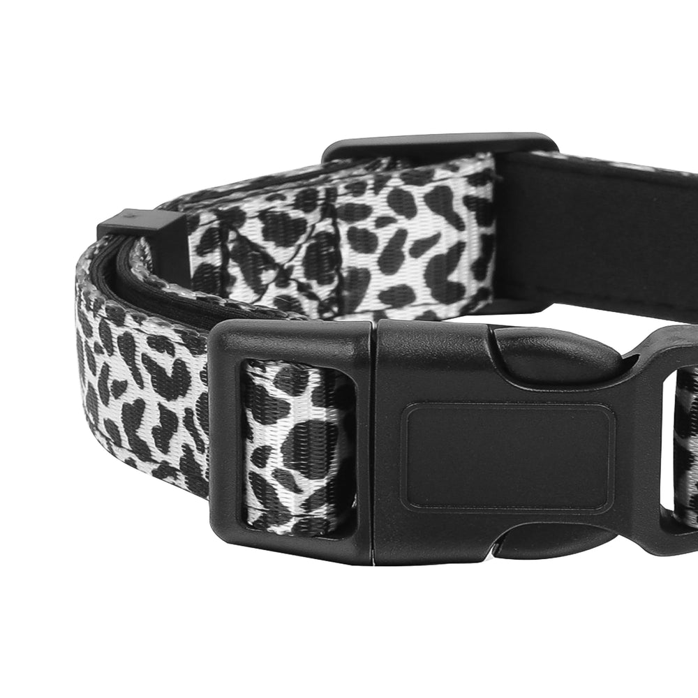 PWOD collar disponible en 14 colores y tallas para mascotas.