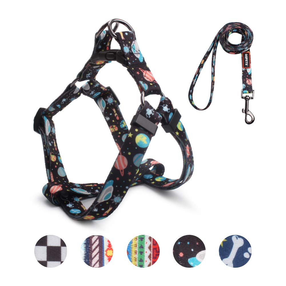 QQPETS arnés ajustable para paseos cómodos y sin tirones.