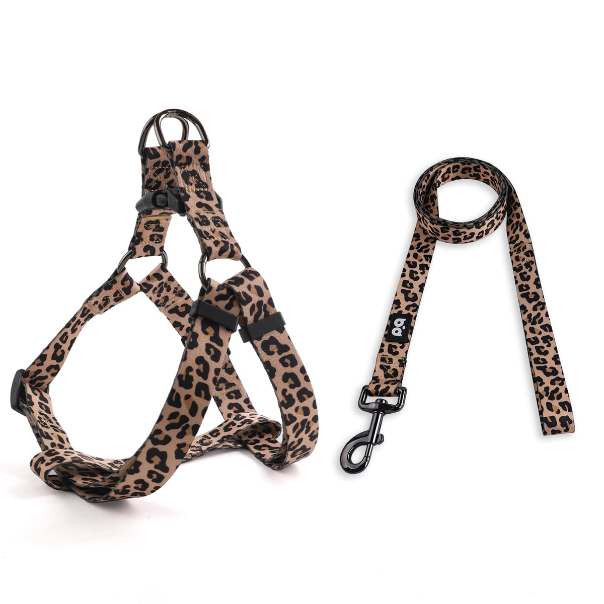 QQPETS arnés para perro con ajuste robusto, ideal para paseos.