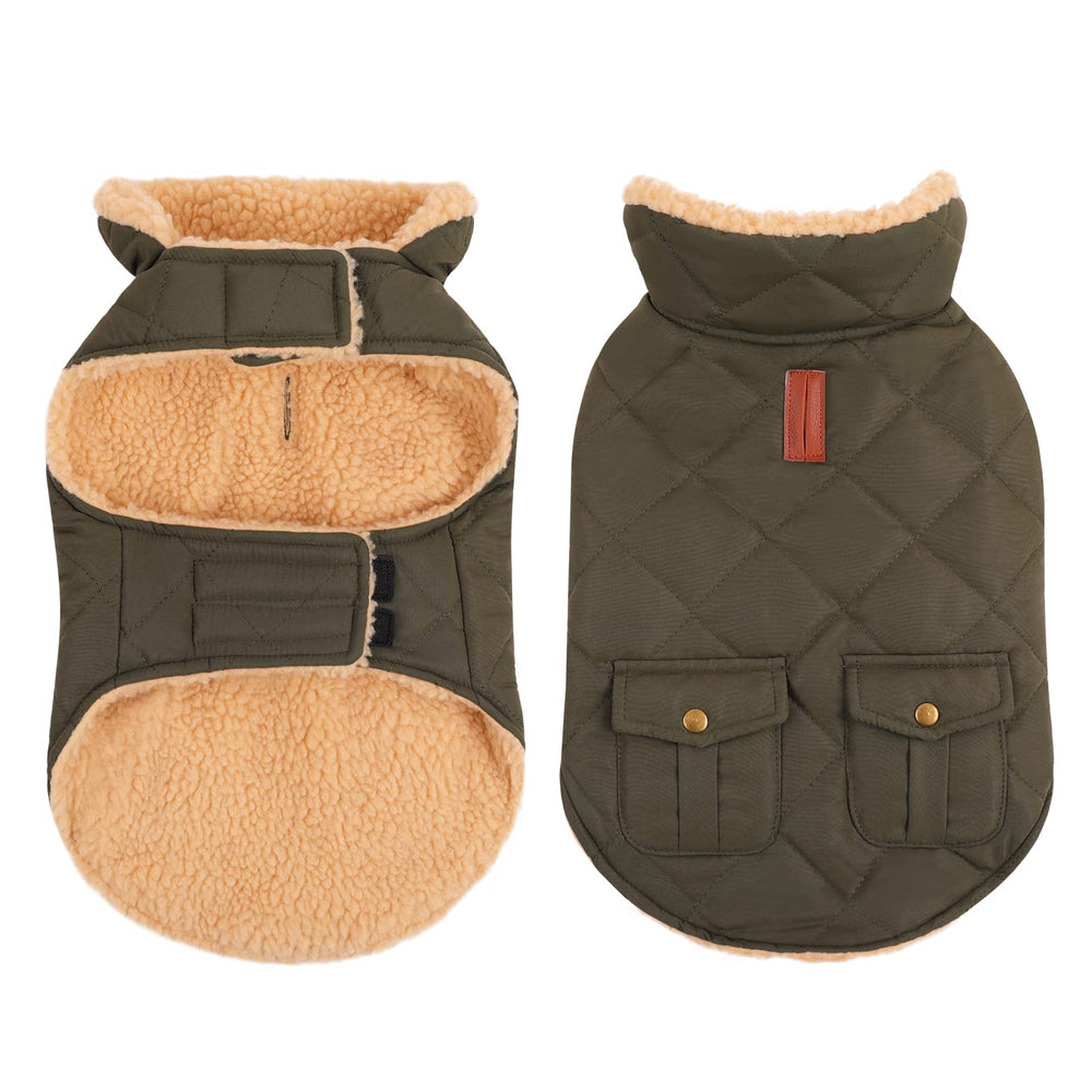 Queenmore abrigo para perro, vista frontal, calor y protección en paseos fríos.