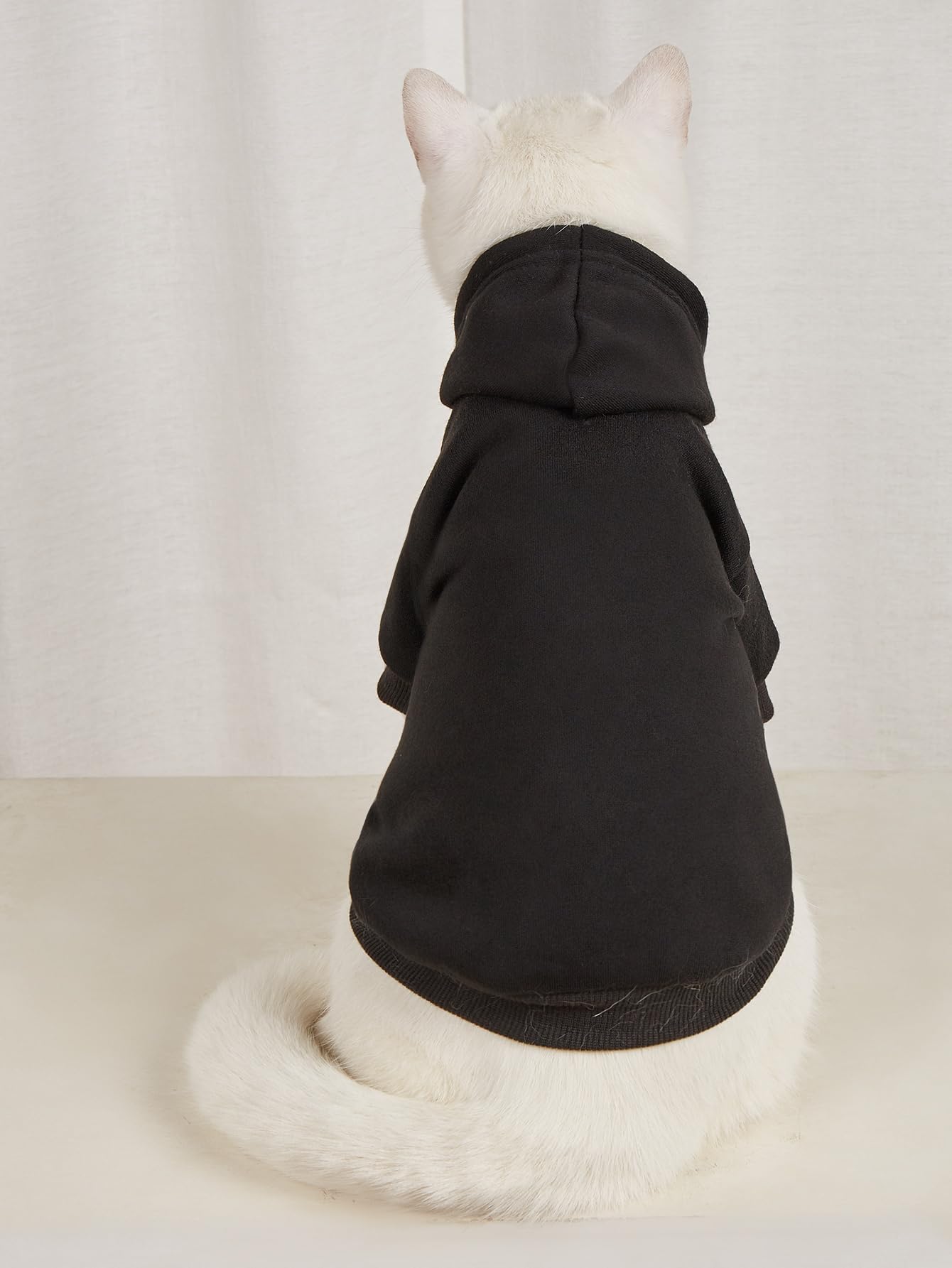 QWINEE sudadera canina detalle tejido que favorece la movilidad