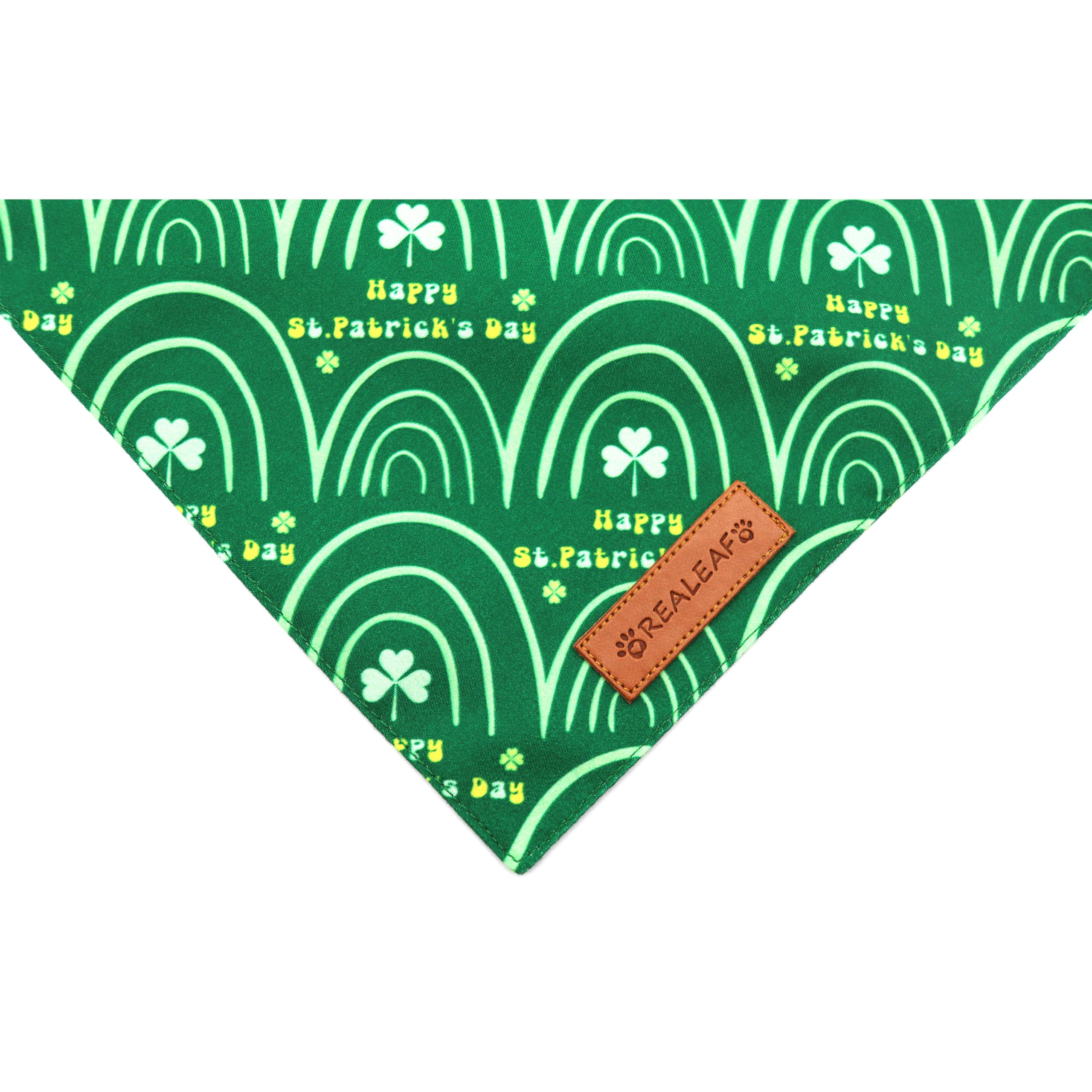 Bandanas Realeaf con tallas pequena, grande y XL para casi cualquier perro.