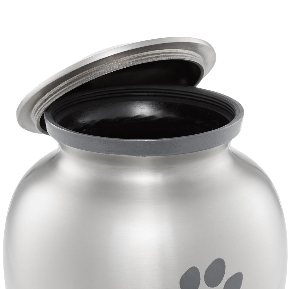 Reminded urna plata, dimensiones 8,5 por 5,5 pulgadas.