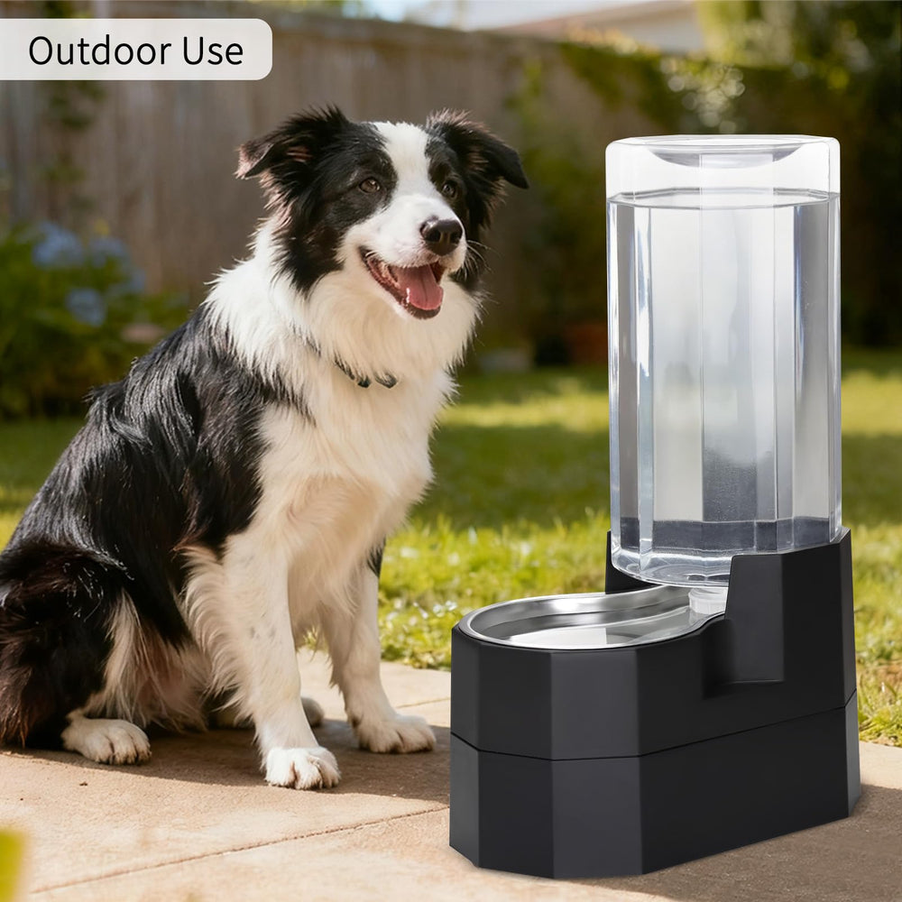 RIZZARI sistema-autorrelleno-agua simplifica la reposición para mascotas.