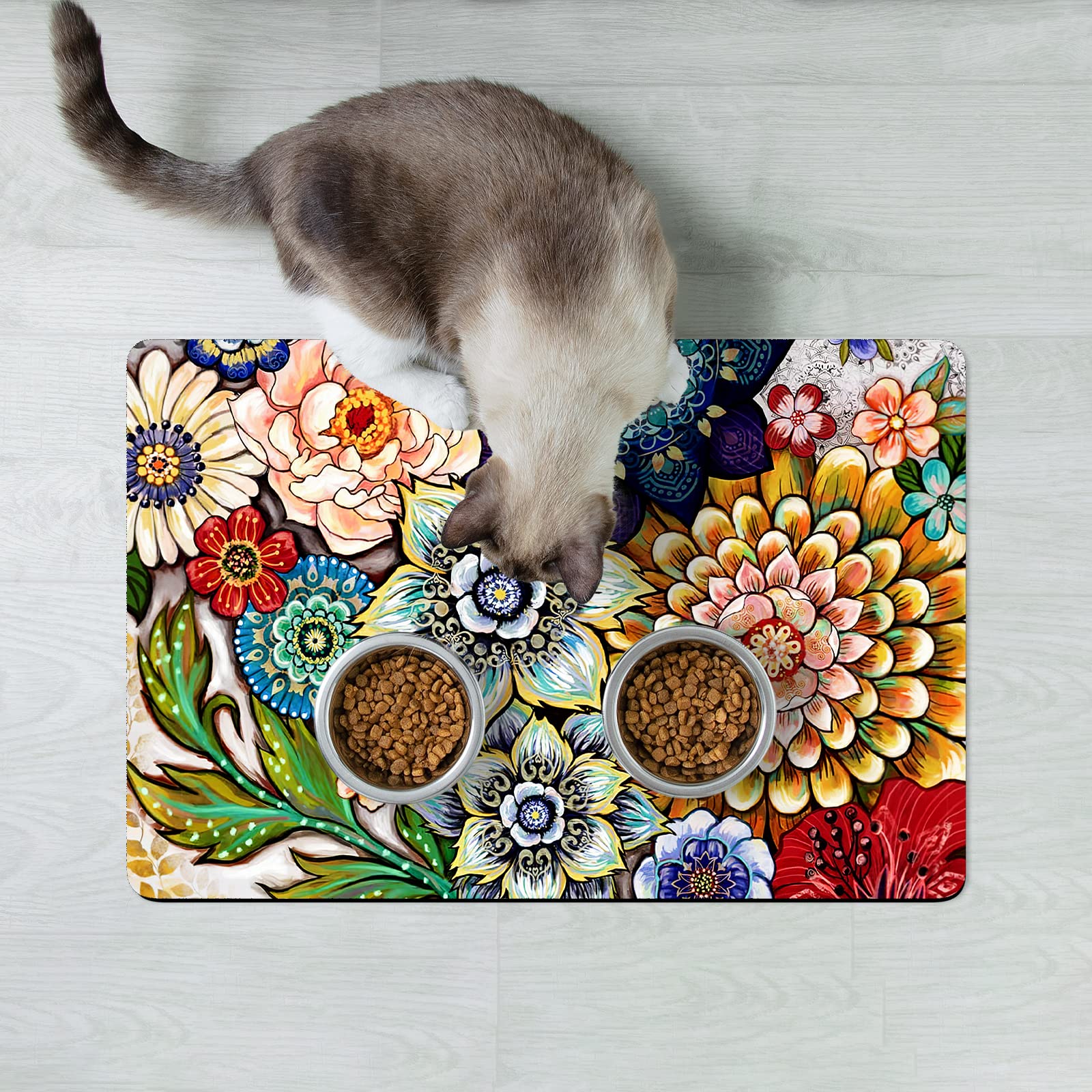 Diseño floral mandala de Rnivvi que armoniza con la decoración del hogar