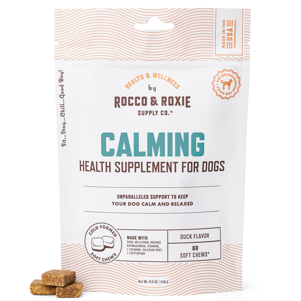Rocco y Roxie gomitas calmantes para perros, sabor pato, apoyo diario.