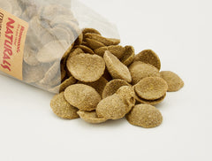 Rosewood Pet textura crujiente fenogreco, ideal para masticar y entretener.