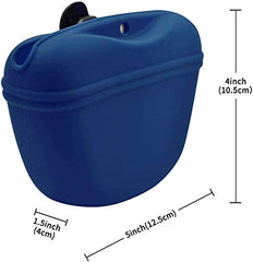 Bolsa RoyalCare con cierre magnetico para acceso rápido a golosinas.